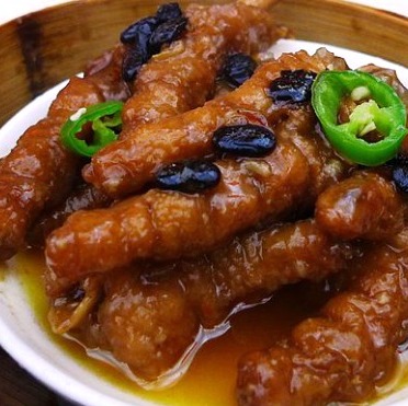 Steamed Chicken Feet